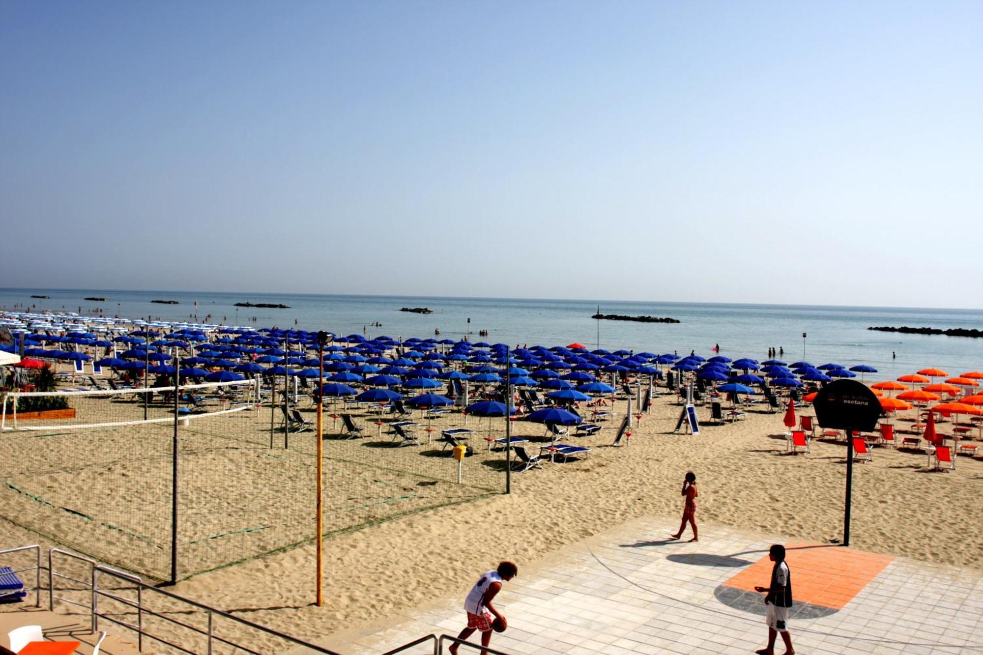 La Perla B&B Hotel Roseto Degli Abruzzi Eksteriør bilde