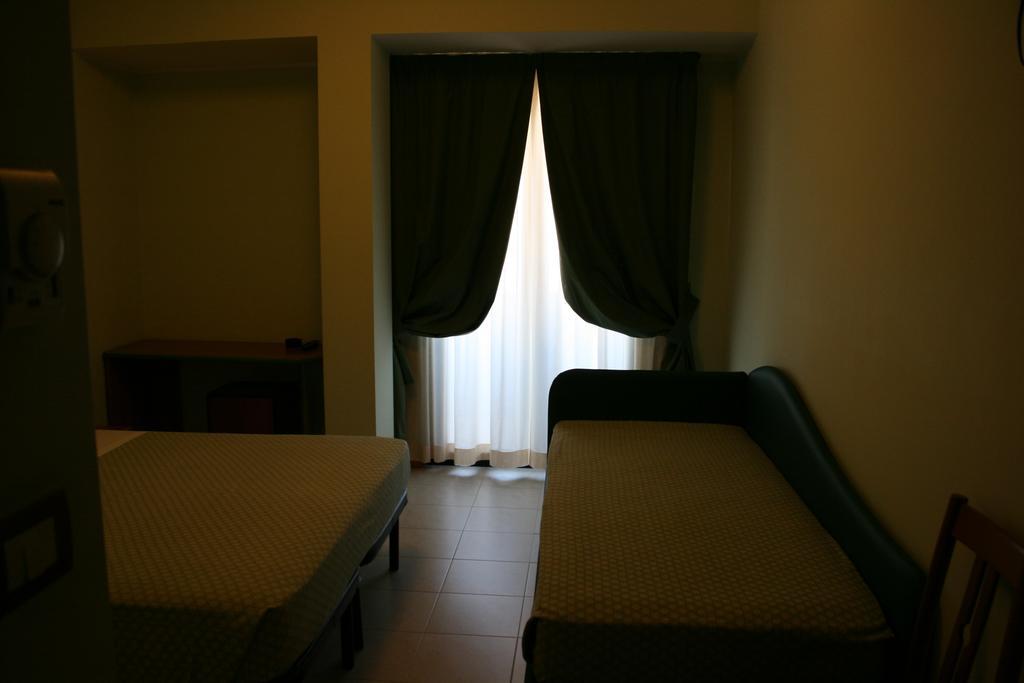 La Perla B&B Hotel Roseto Degli Abruzzi Eksteriør bilde