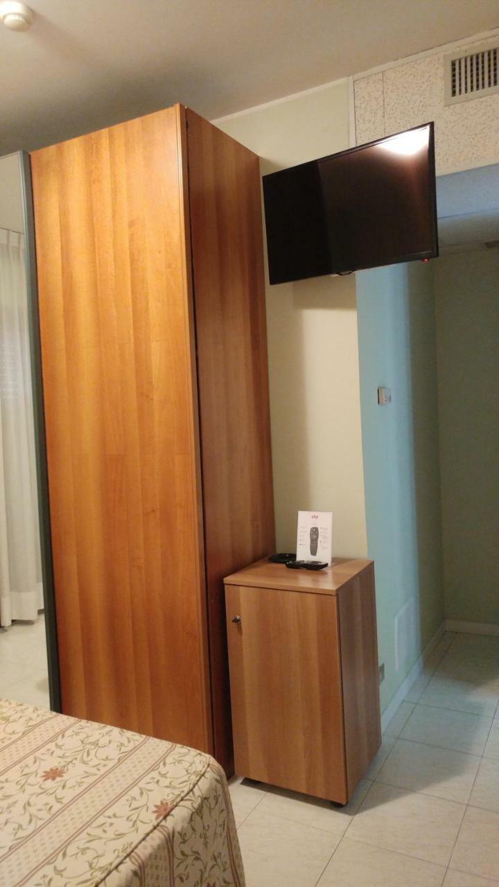 La Perla B&B Hotel Roseto Degli Abruzzi Eksteriør bilde